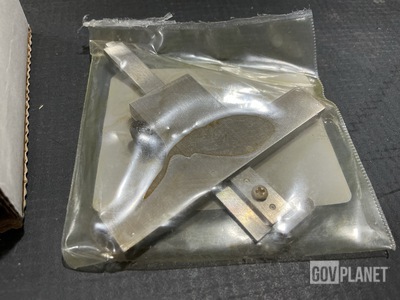 (2) Midwest Aircraft Machine & Tool 6899957 Fuel Injector Gages