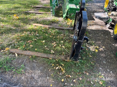 2020 Horst Welding Tractor Pallet Forks