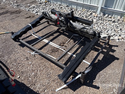 2026 GIYI GY-TG98 98 in Telescopic Skid Steer Grapple (Unused)