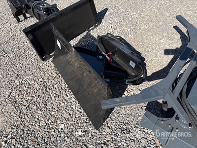 2026 GIYI GY-TXC 43 in Mini Skid Steer Snow Blade (Unused)