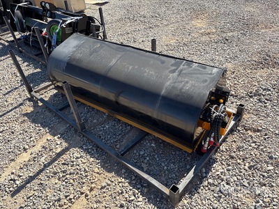 2026 GIYI GY-BS72 72 in Skid Steer Sweeper (Unused)