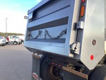 Configuration with Tailgate Latch