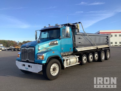 2020 Western Star 4700SF 12x4 Wywrotka pięcioosiowa