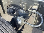 Underbody with Non-Driven Drop Axle (1)