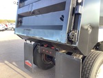 Configuration with Tailgate Latch