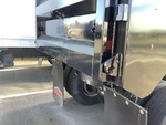 Configuration with Tailgate Latch