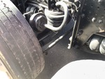 Underbody with Non-Driven Drop Axle (2)