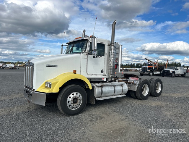 2001 Kenworth T 800