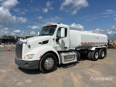 2018 Peterbilt 579 4000 gal 6x4 Water Truck