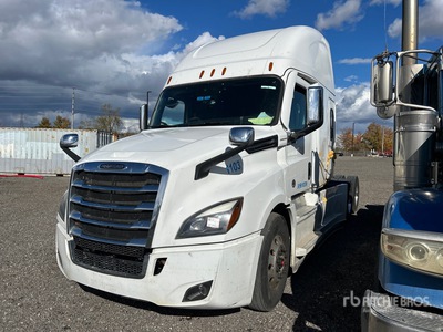 2021 Freightliner Cascadia 126 6x4 Ciągnik siodłowy T/A z kabiną sypialną