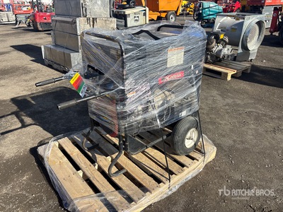 2013 Kodiak GESXB12000HXSV 12 kW Zestaw prądotwórczy