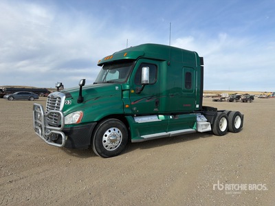 2012 Freightliner Cascadia 125 6x4 Ciągnik siodłowy T/A z kabiną sypialną