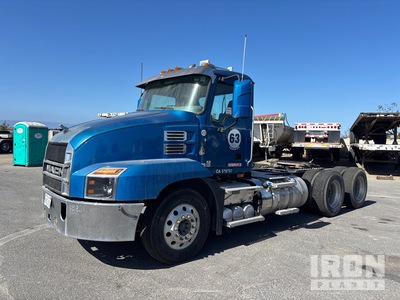 2022 Mack AN64T 6x4 T/A Day Cab Truck Tractor