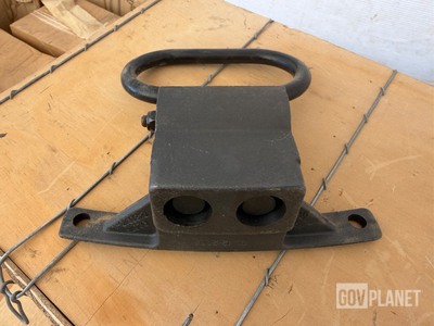Lot of 58- Turret Lock Set- Clamp Ring For Hummer/MRAP/5 Ton M939 Lot of 58 - NOS Turret Locks in boxes. Ship Dims- 48x42x29 195lbs قطع متنوعة للسيارات HMMWV