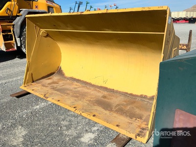 Cat 115 in دلو جرافة