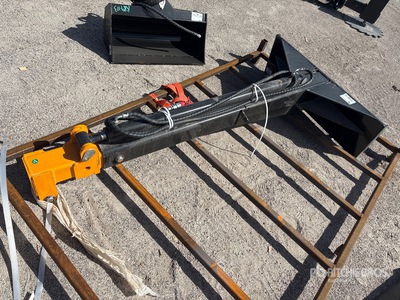 2026 GIYI GY-TBL47 135 in Skid Steer Telescopic Boom (Long Cylinder) (Unused)