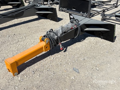 2026 GIYI GY-TBS20 108 in Skid Steer Telescopic Boom (Short Cylinder) (Unused)