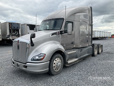 2018 Kenworth T680 6x4 Tractocamion con Dormitorio / T/A Sleeper Truck Tractor