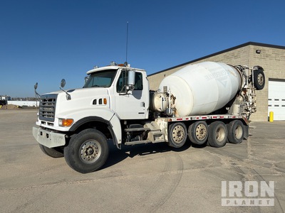 2007 Sterling LT9500 12x4 Camion mélangeur