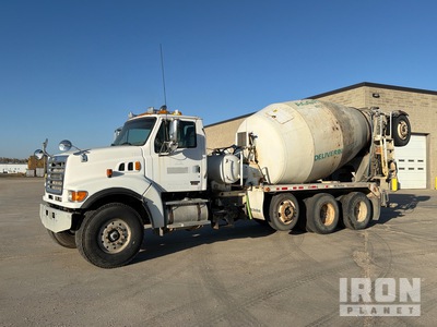 2004 Sterling LT9500 10x4 Camion mélangeur