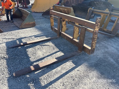 97 in Wheel Loader Forks - Fits John Deere 444