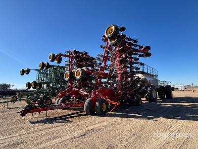2013 Bourgault 3320 QDA 76 ft Air Drill