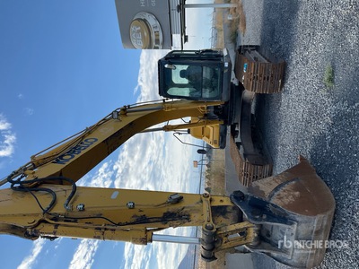 2015 Kobelco SK210-LC-9 Koparka gąsienicowa