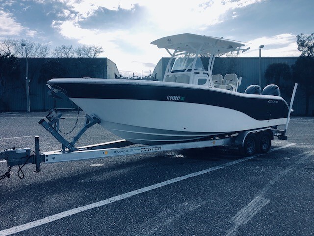 2018 Sea Fox Commander 266 Center Console Boat w/2018 Magic Tilt T/A Trailer