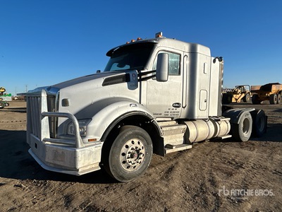 2018 Kenworth T880 6x4 T/A Slaapcabine Trekker (Inoperable)