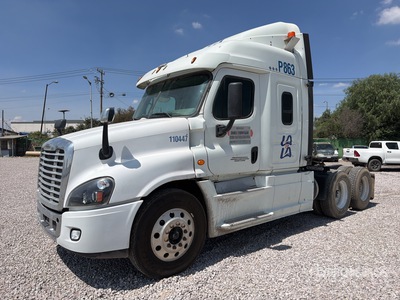 2018 Freightliner Cascadia 125 6x4 Tractocamion con Dormitorio / تراكتور شاحنة كابينة النوم (ثنائية المحور)