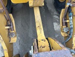 Hydraulics with Auxiliary Hydraulic Plumbing