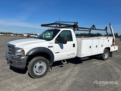 2006 Ford F-550 XLT 4x2 Ciężarówka użytkowa