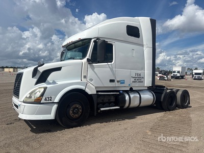 2014 Volvo VNL 6x4 T/A Sleeper Truck Tractor