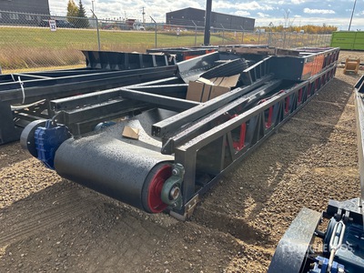 2026 TRIOSTACKER SKW36-60 36 in x 60 ft Portable Radial Stacking Convoyeur (Unused)