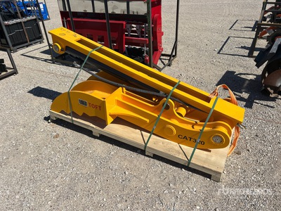 2026 TOFT TOFT08T Excavator Thumb - Fits Cat 320 / 20 - 25 ton (Unused)