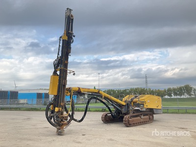 2004 Atlas Copco ROC D7-01 Crawler Mounted ドリル