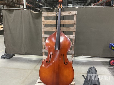 Russo Music R66 Bass Violin