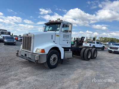 2001 Peterbilt 385 6x4 Cabina y chasis