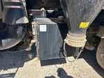 Underbody with Hydraulic Tank