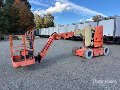 2007 JLG E300AJP 2WD Electric Articulating Boom Lift