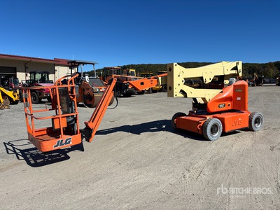 2012 JLG E400AJPN 2WD Electric Articulating Boom Lift