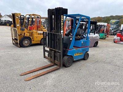 2000 Hyster S40E Gabelstapler (Inoperable)