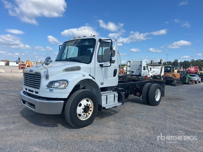 2015 Freightliner M2 106 4x2 Autocarro cabina e telaio