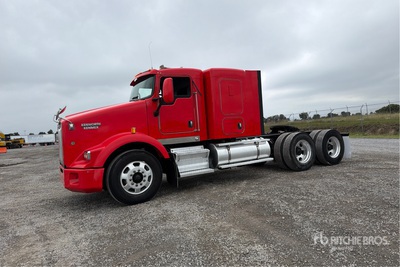 2017 Kenworth T800 6x4 T/A Sleeper Truck Tractor