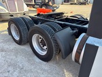 4 dessous de caisse - Camion with 