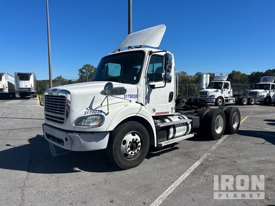 2017 Freightliner M2112 6x4 Day Cab Truck Tractor
