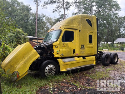 2012 Freightliner 6x4 T/A Sleeper Truck Tractor