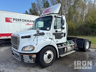 Freightliner 2017 M2 112 4x2 S/A Day Cab — occasion