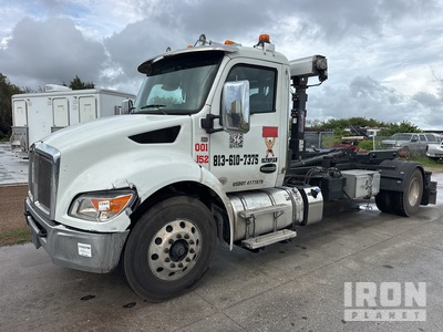 2005 Kenworth T380 4x2 Camión rodante