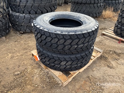 Quantity of (2) Boto 385/65R22.5 إطارات المعدات (Unused)